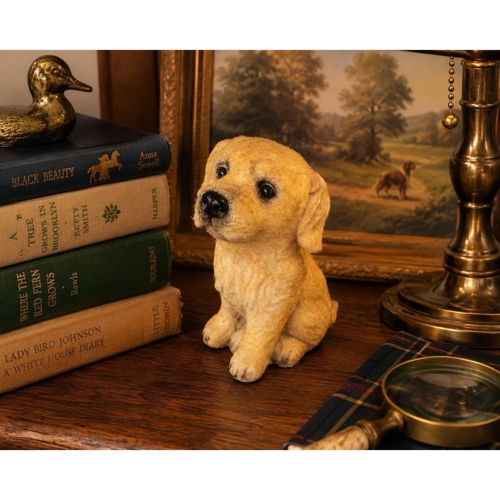 Vintage Flocked‎ Yellow Labrador Retriever Dog Figurine 6" Cute MCM Realistic